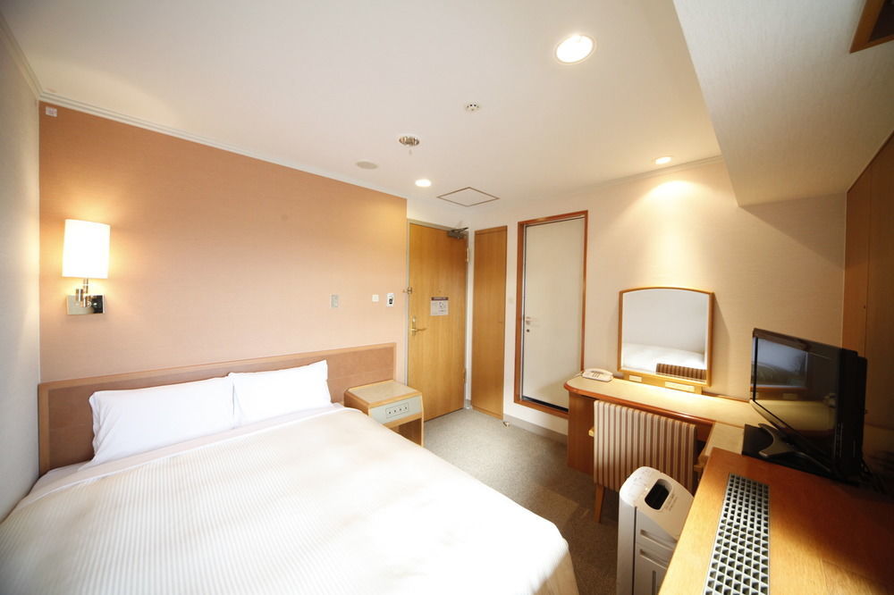 Vessel Inn Ueno Iriya Ekimae