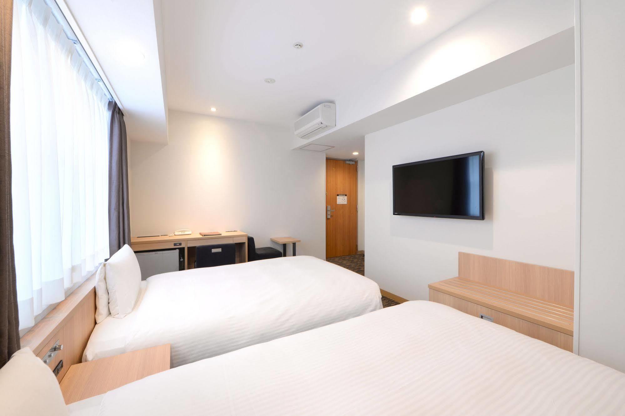 Vessel Ueno Iriya Ekimae Hotel